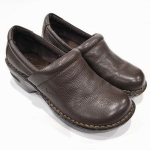 b.o.c. Leather Clog Comfort Shoes Brown Size 8